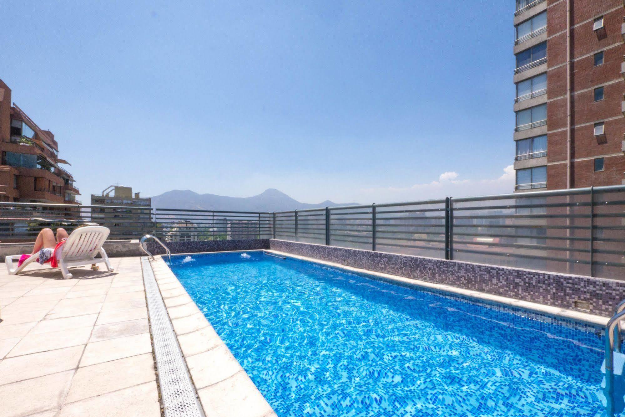 Livinnest Apartments Santiago Exterior foto